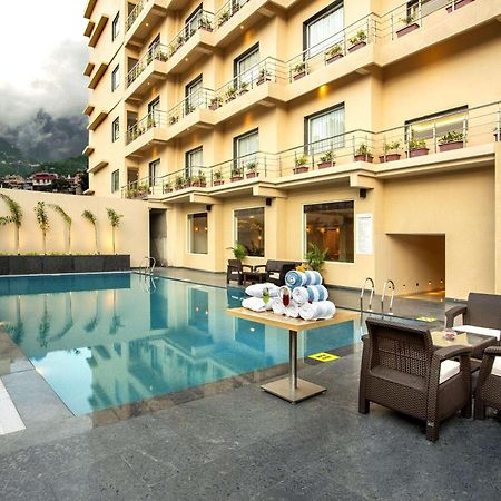 Ramada By Wyndham Katra Station Road Katra (Jammu and Kashmir) Exterior foto