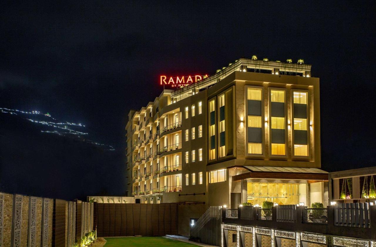 Ramada By Wyndham Katra Station Road Katra (Jammu and Kashmir) Exterior foto