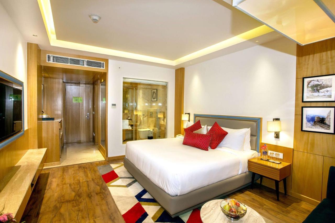 Ramada By Wyndham Katra Station Road Katra (Jammu and Kashmir) Exterior foto